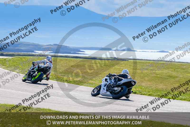 anglesey no limits trackday;anglesey photographs;anglesey trackday photographs;enduro digital images;event digital images;eventdigitalimages;no limits trackdays;peter wileman photography;racing digital images;trac mon;trackday digital images;trackday photos;ty croes